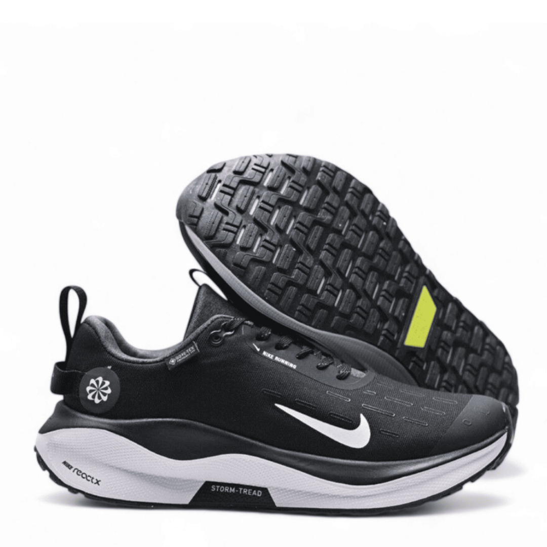 AirMax InfinityRN 4 GTX Black and White