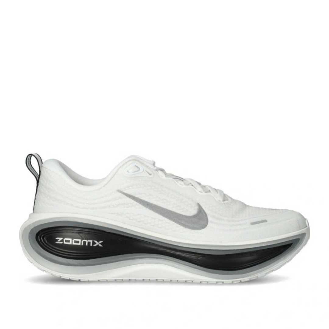 AirMax Vomero Plus White and Black