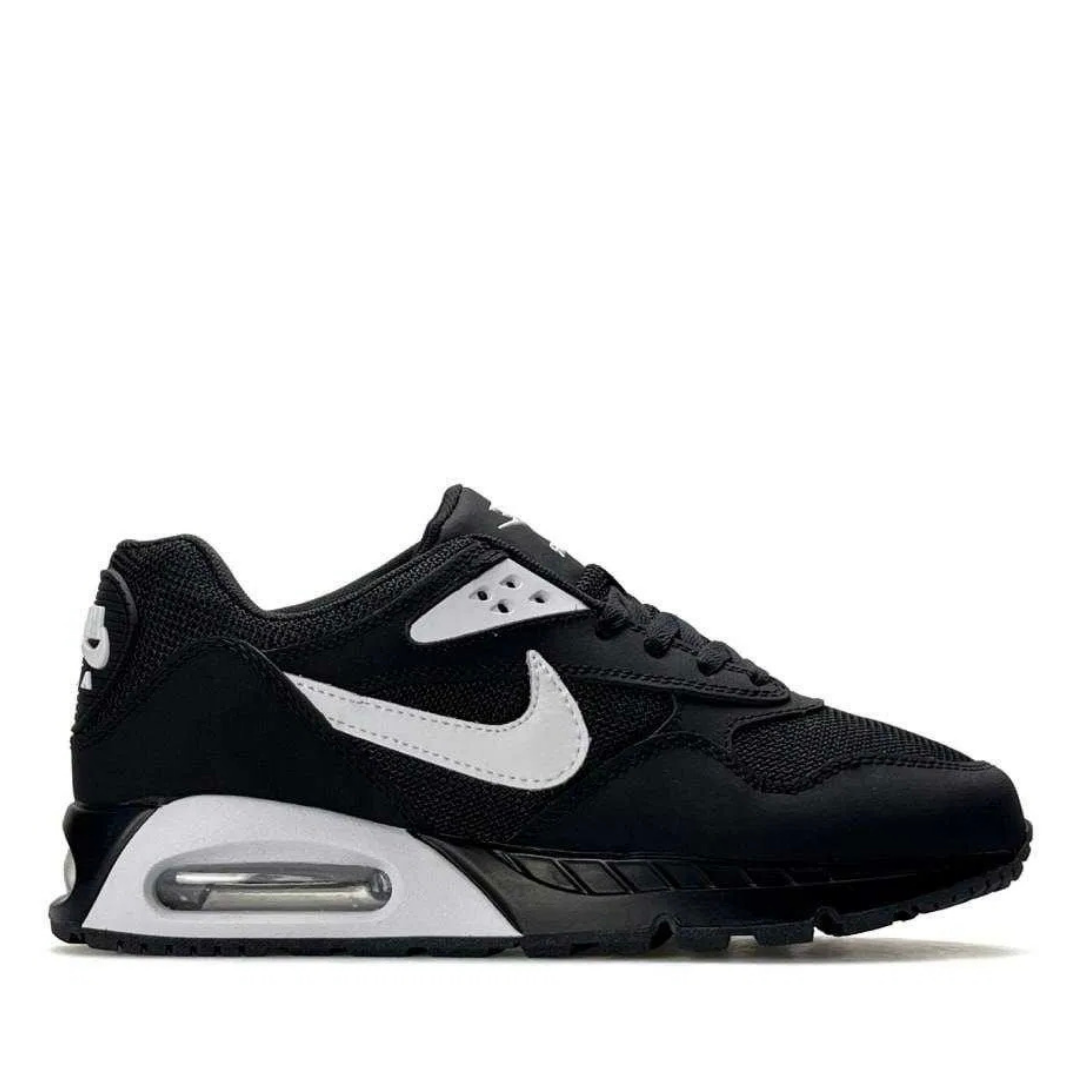 AirMax Correlate Black and White