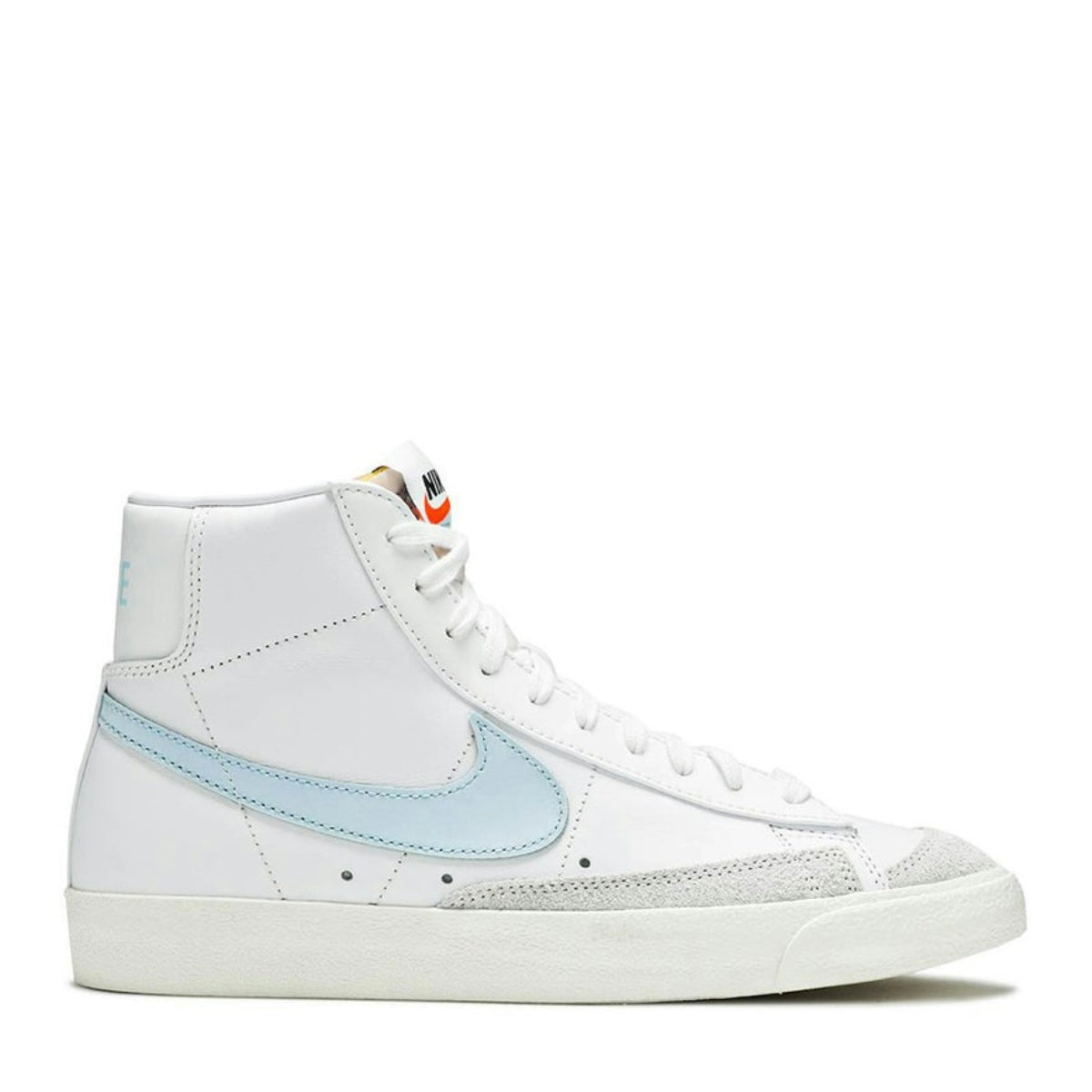 Blazer Blanco sky