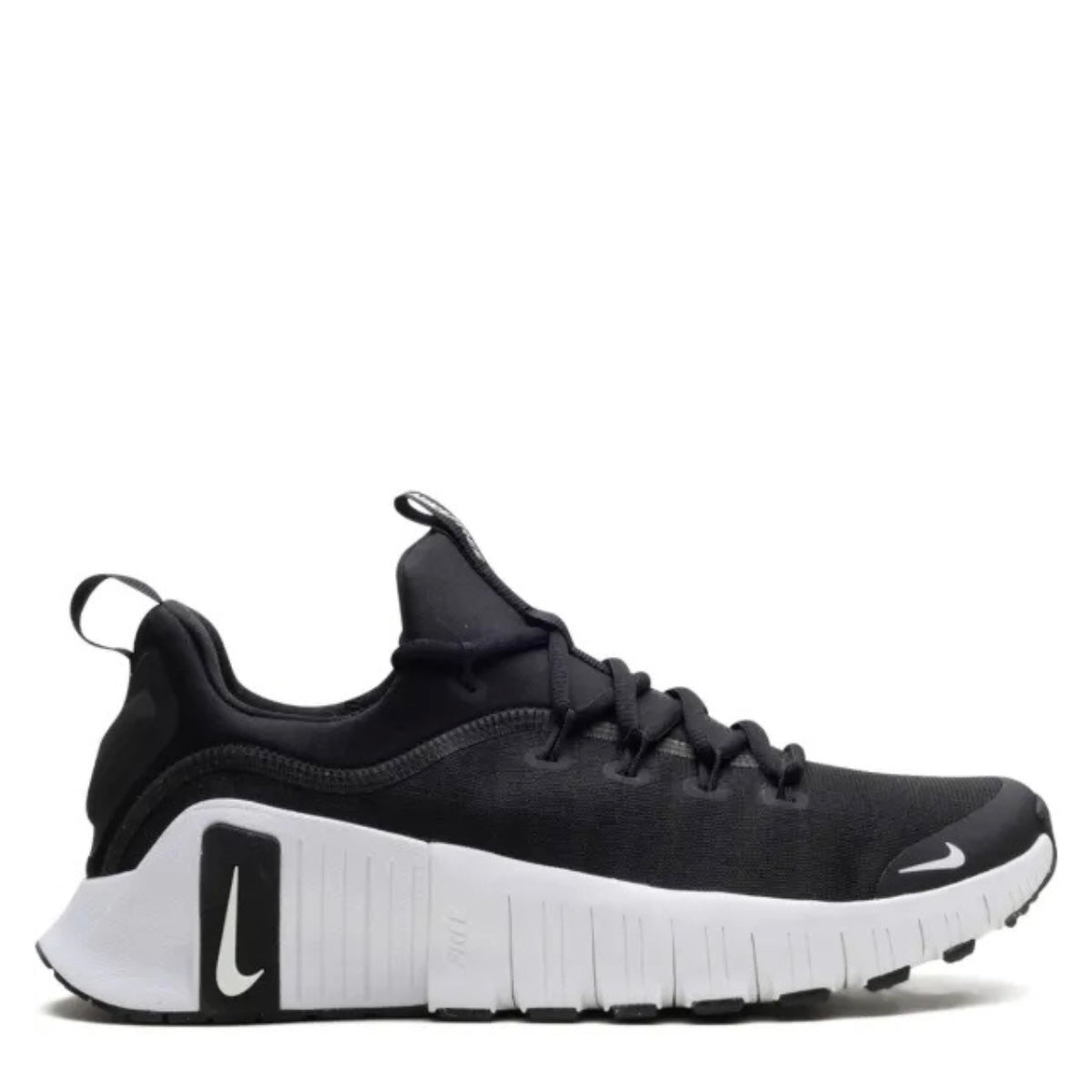 Free Metcon 6 Black and White