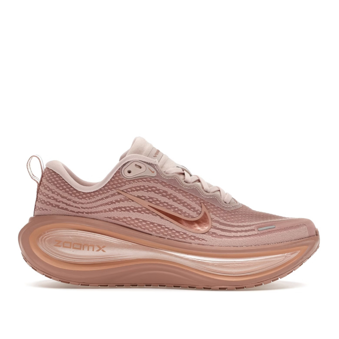 Vomero Plus Particle Pink