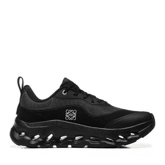 OnCloud Running x Loewe Black