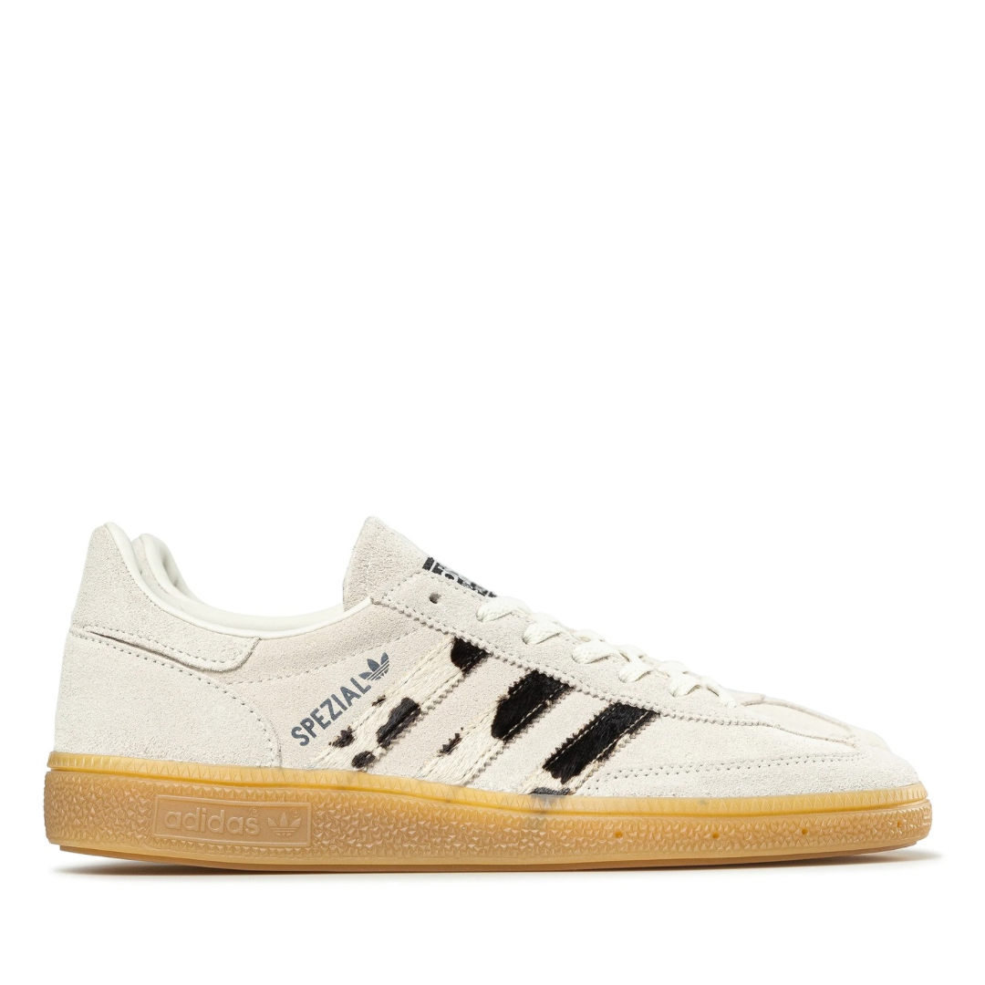 Spezial Stripes Off