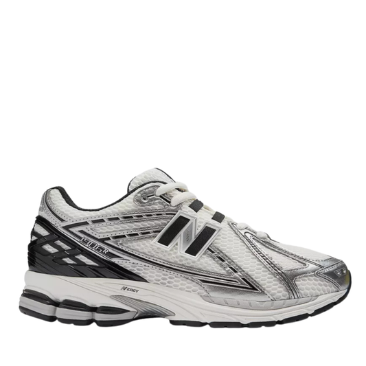NB1906 White Black