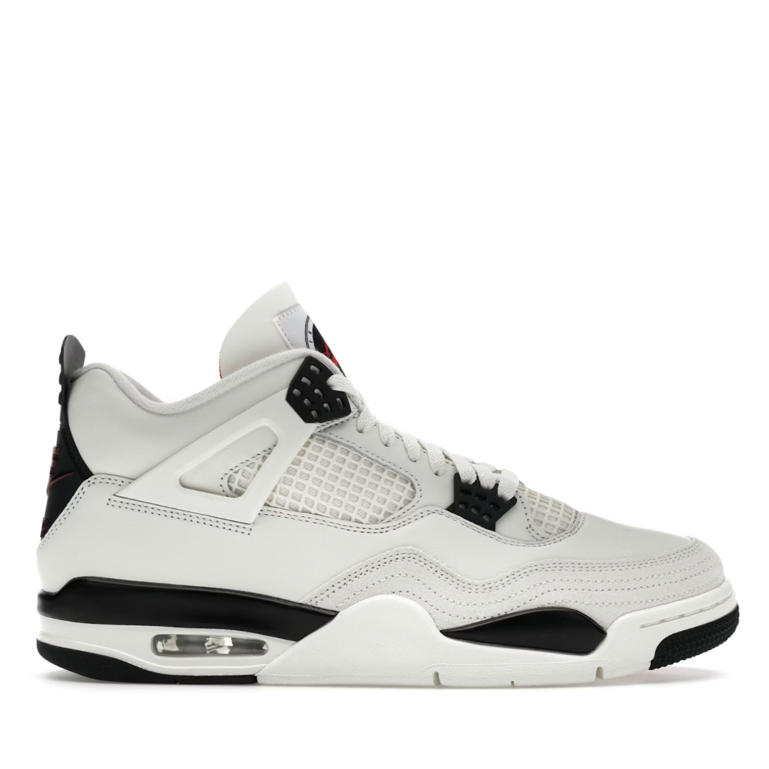 Retro 4 Flight Club