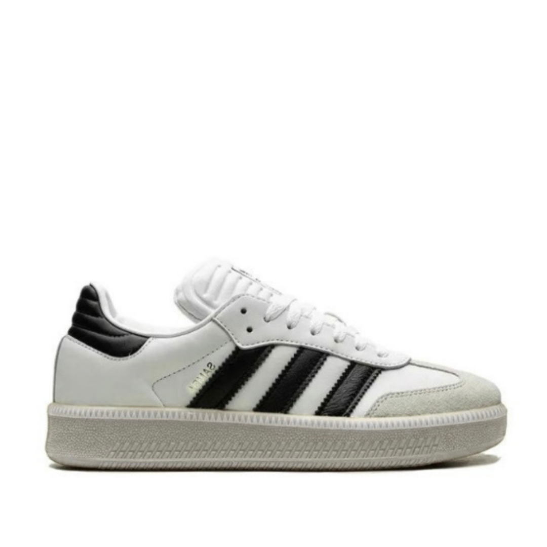 Samba XLG White and Black