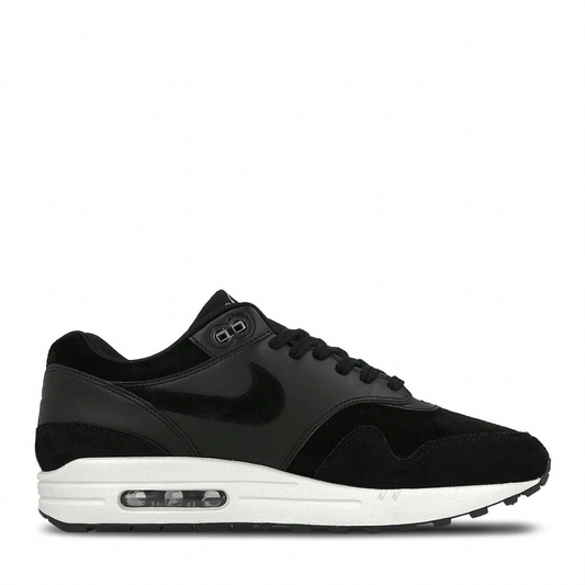 Airmax 1 Rebel Skulls