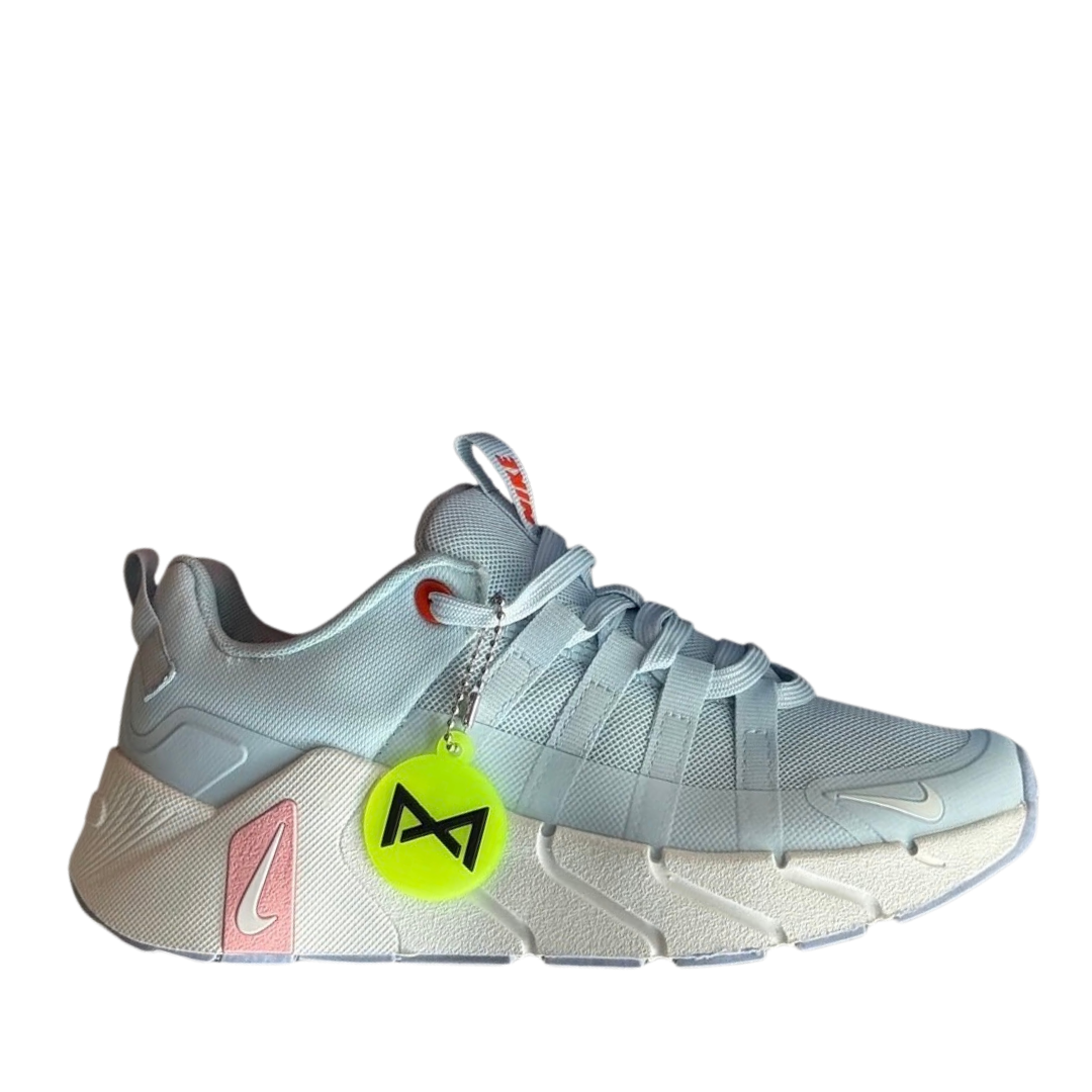 Free Metcon 7 Blue and Pink