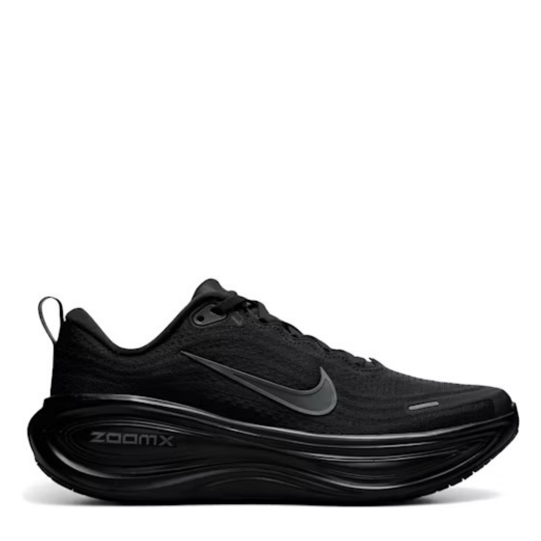 Vomero Plus Triple Black