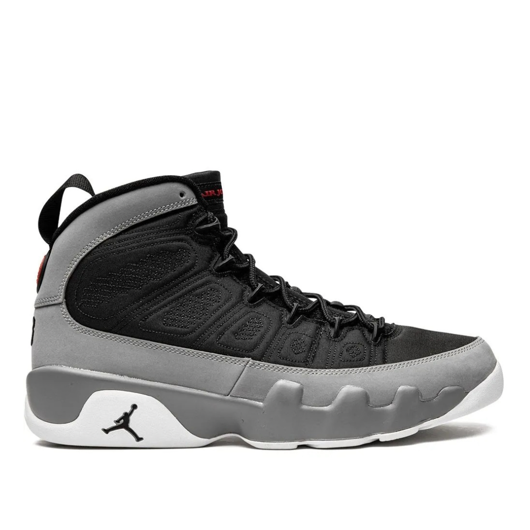 Retro 9 Particle Grey