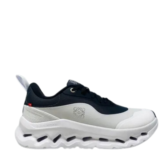 OnCloud x Loewe White and Black