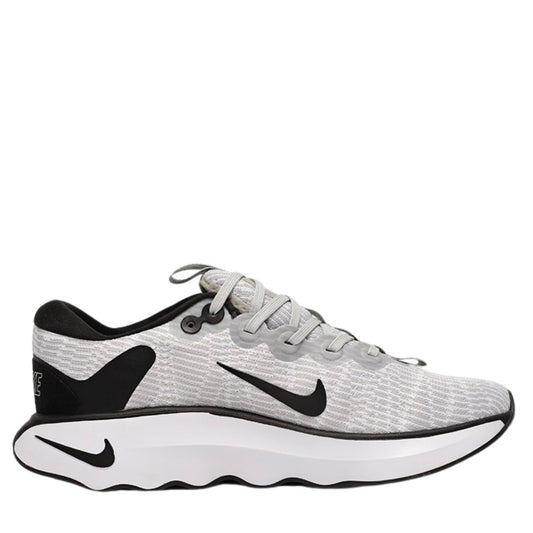 Nike Motiva